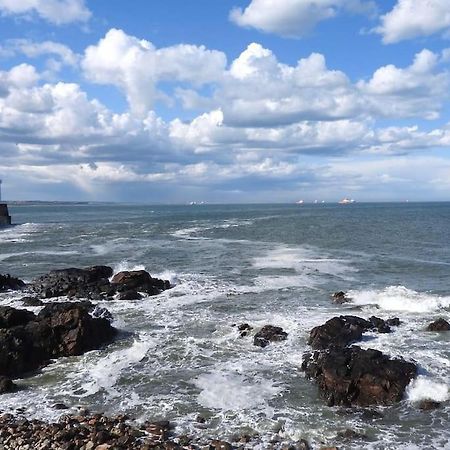 Lighthouse Cottage With Hottub Aberdeen Extérieur photo