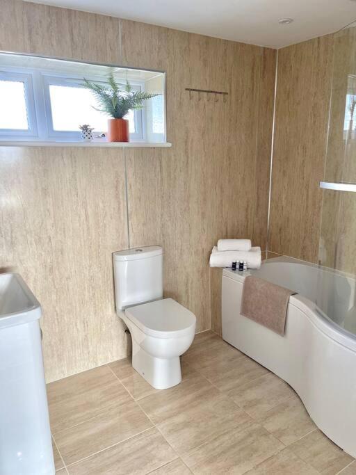 Lighthouse Cottage With Hottub Aberdeen Extérieur photo